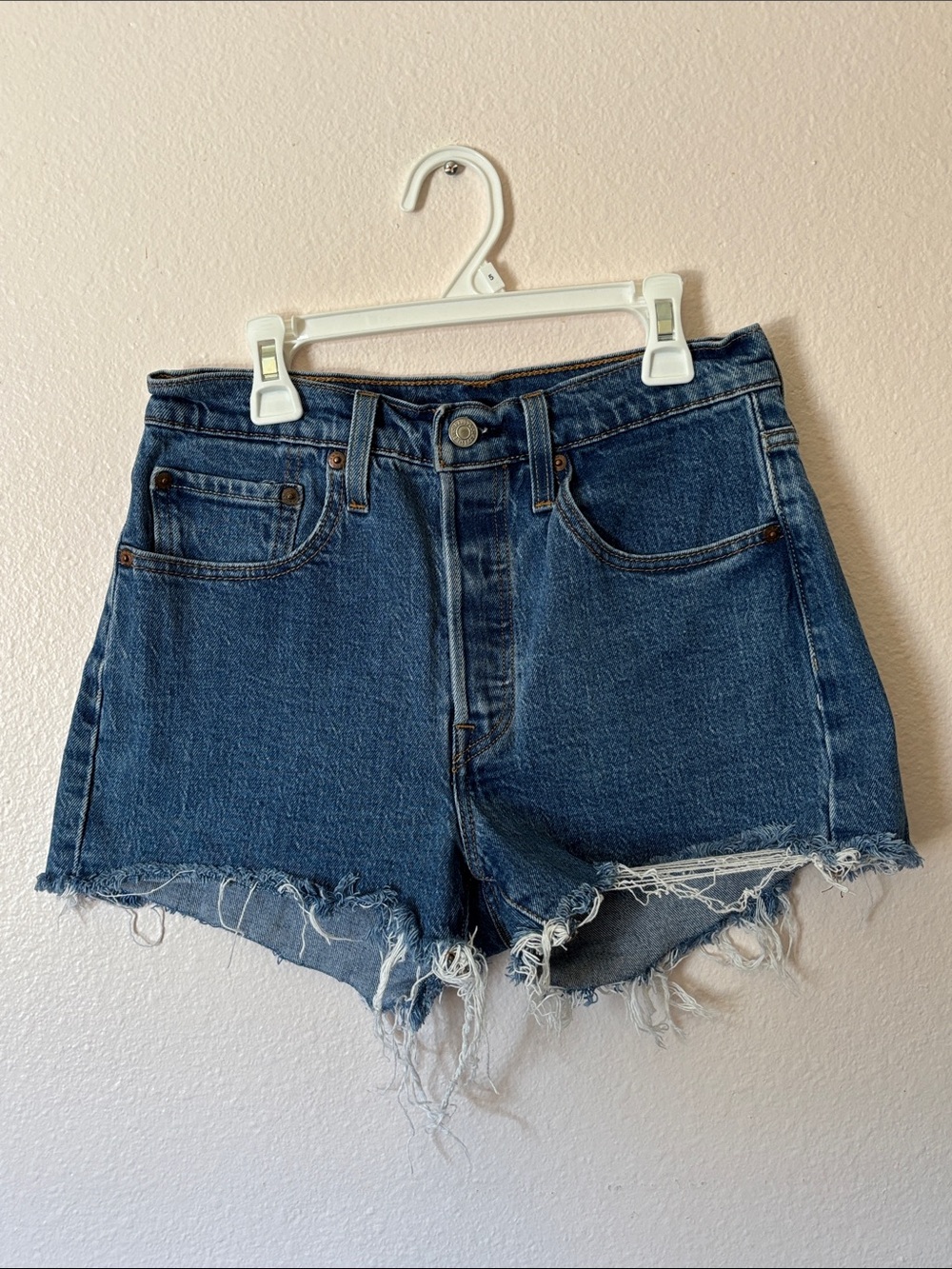 Levi’s 501 Original High Rise Denim Cutoff Shorts Size 26